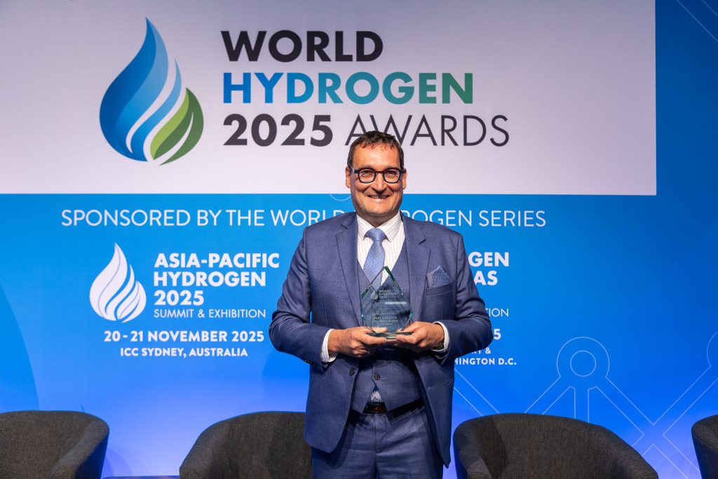 Bart van Hybart met World Hydrogen 2025 Award